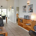 4 Bedroom Lovely In *