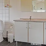 4 Bedroom Lovely In