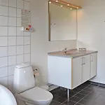 4 Bedroom Lovely In Prázdninový dům