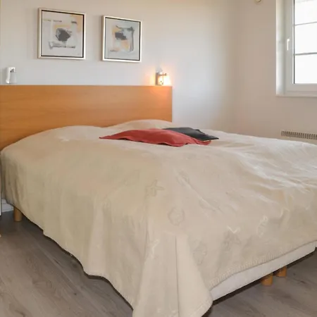 4 Bedroom Lovely In *